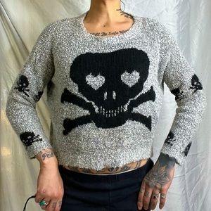 Skull Cropped Sweater